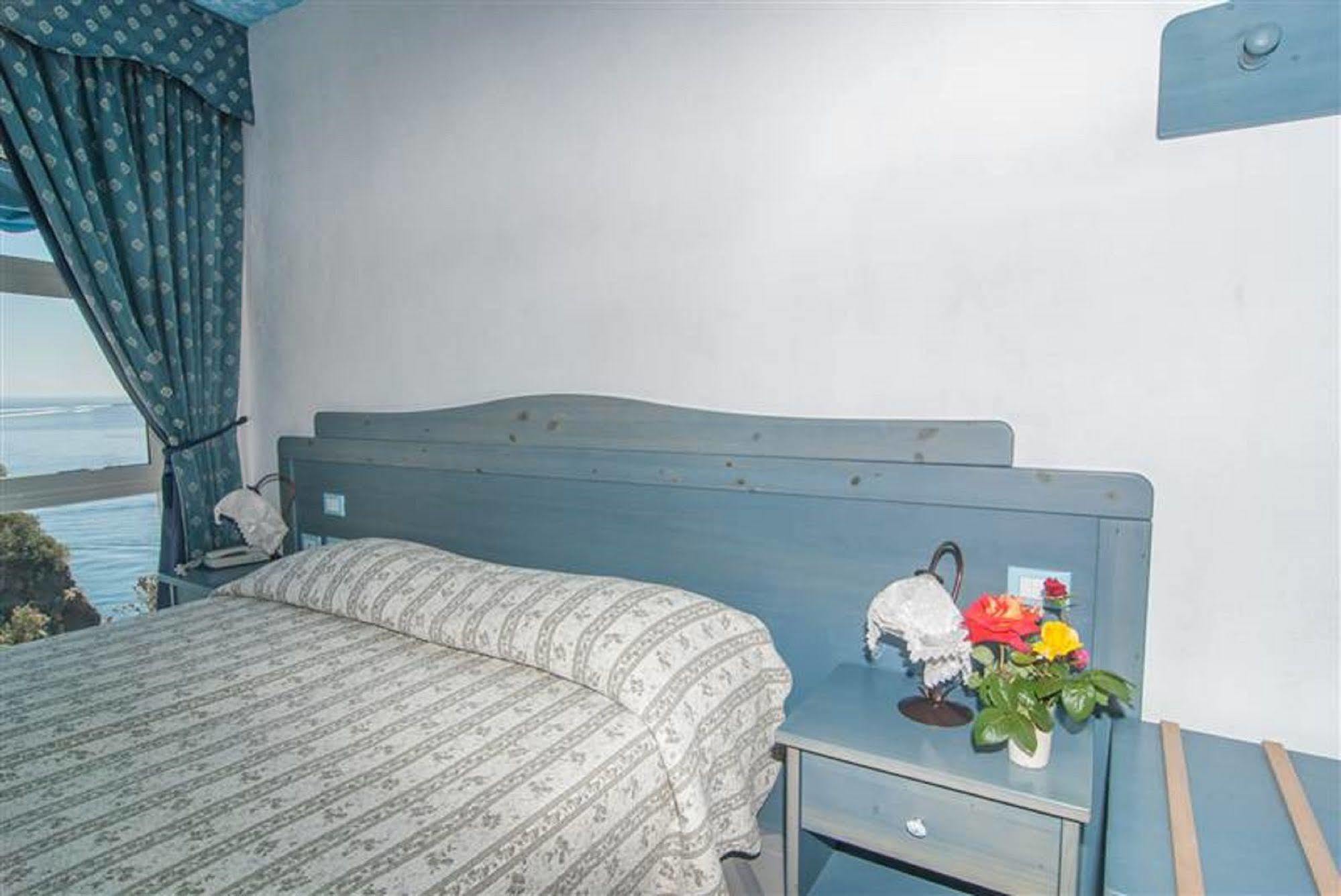 Hotel La Ninfea Ischia Exteriör bild